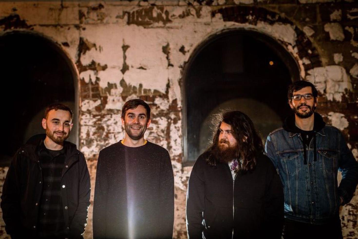 Brackish release 'Lay Down' single