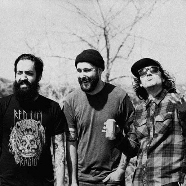 MakeWar release new song 'No Excuses'